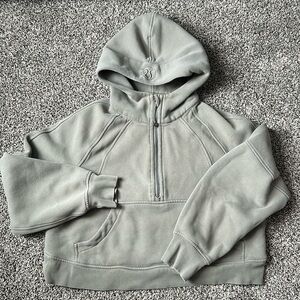 Lululemon Scuba Hoodie Olive Green M/L